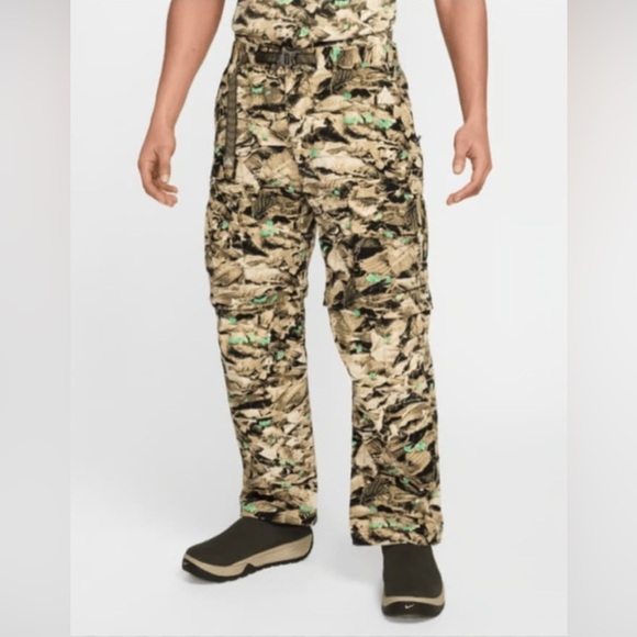 Nike ACG Smith Summit UV Leafcutter Cargo Pants WP - Mens Sz MEDIUM
